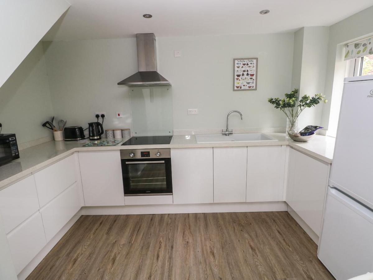 Mews Cottage كرمرثن المظهر الخارجي الصورة
